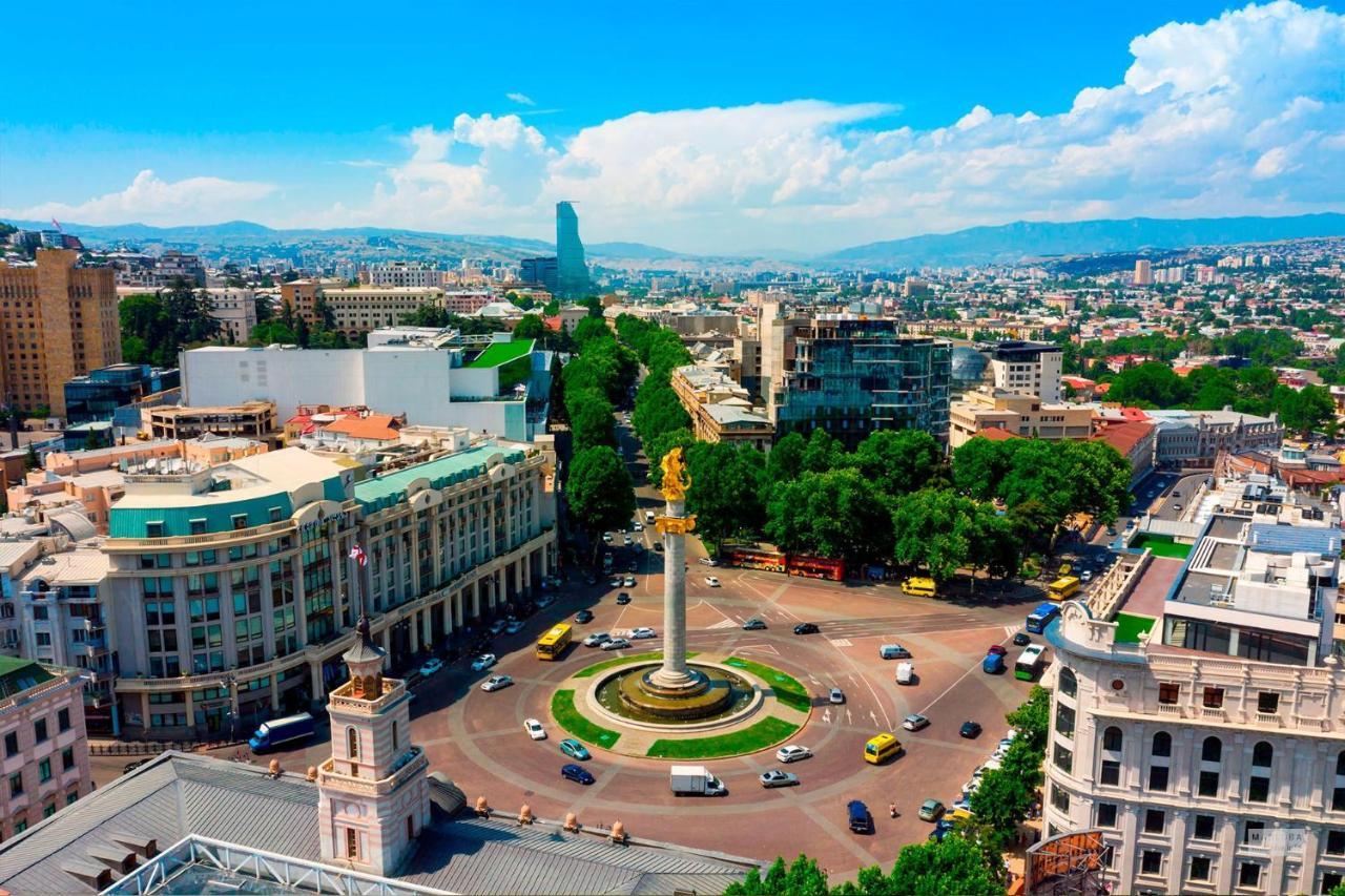 Hh Hotel Тбилиси Экстерьер фото