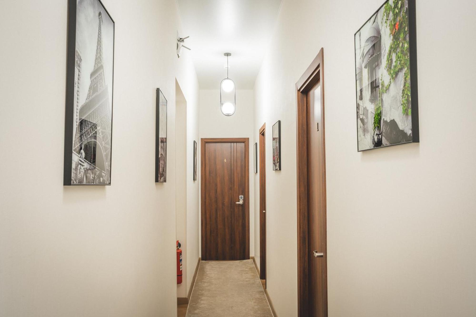 Hh Hotel Тбилиси Экстерьер фото