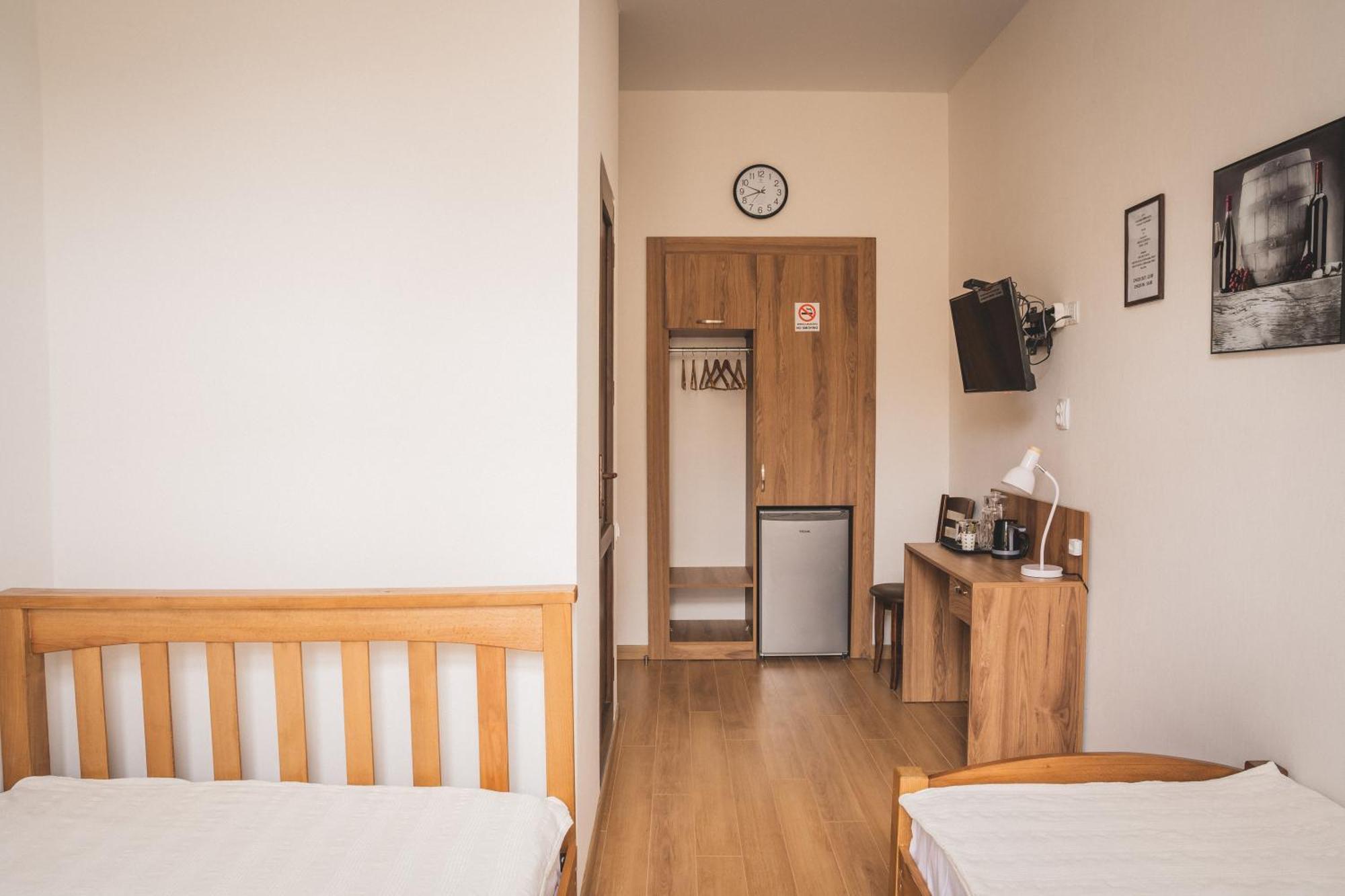 Hh Hotel Тбилиси Экстерьер фото